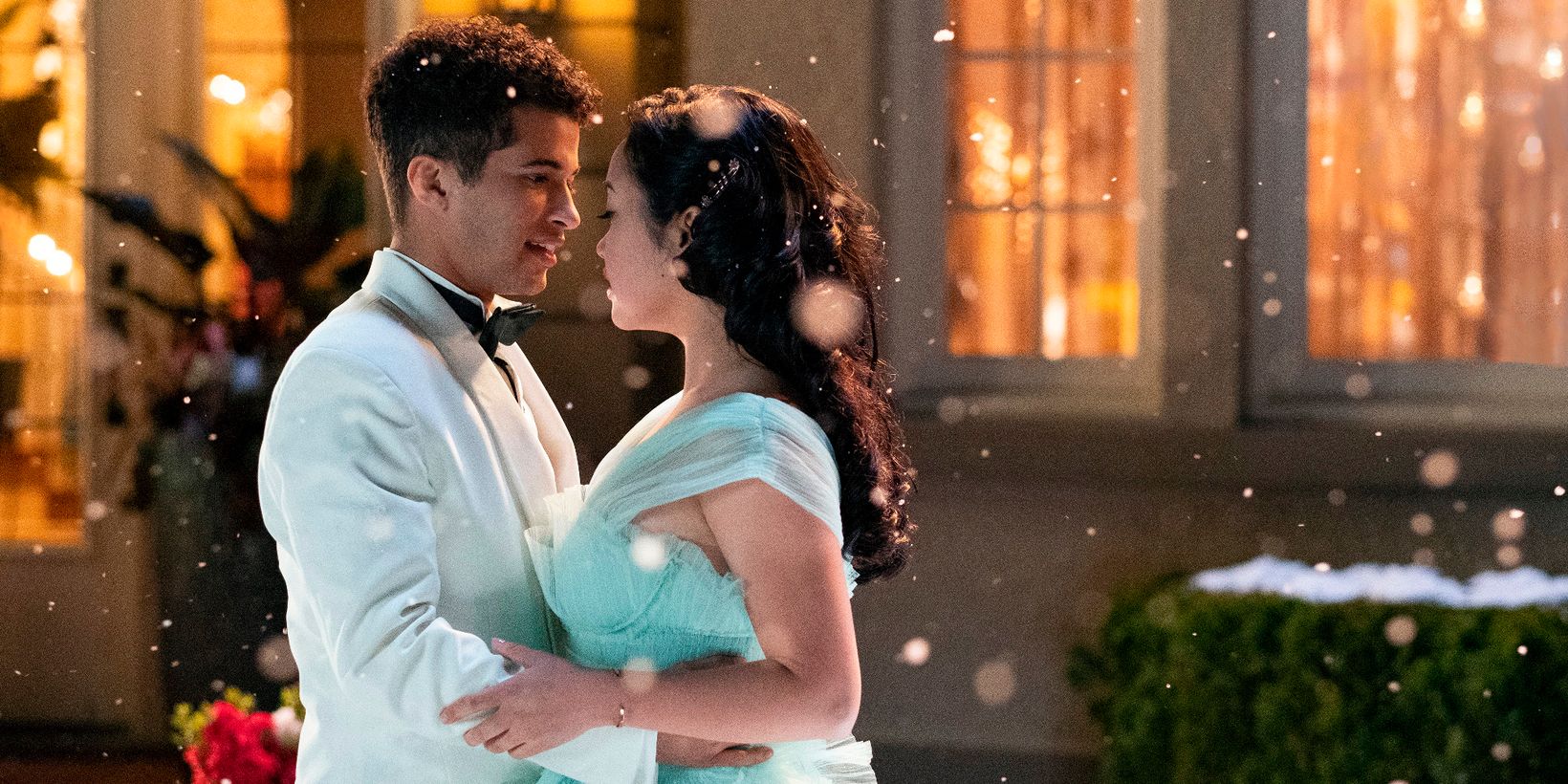 Jordan Fisher og Lana Condor i To All the Boys: P.S. I Still Love You