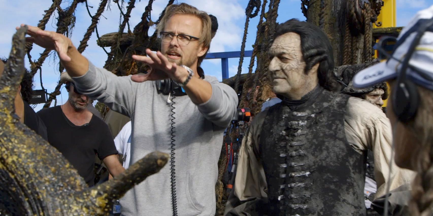 Joachim Rønning under innspillingen til Pirates of the Caribbean: Salazar's Revenge