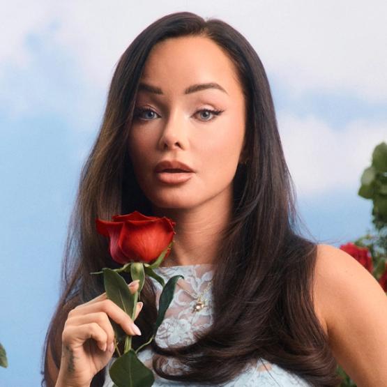 Sophie Elise blir programleder for "Love Island Norge"