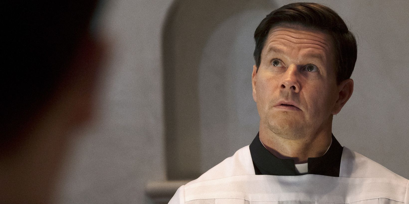 Mark Wahlberg i Father Stu