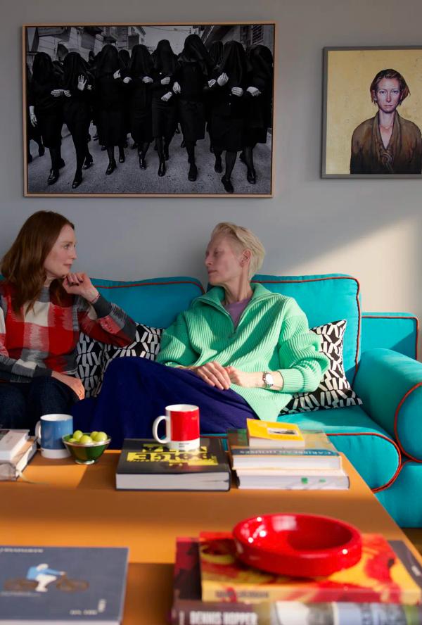 Bilde fra 'The Room Next Door'