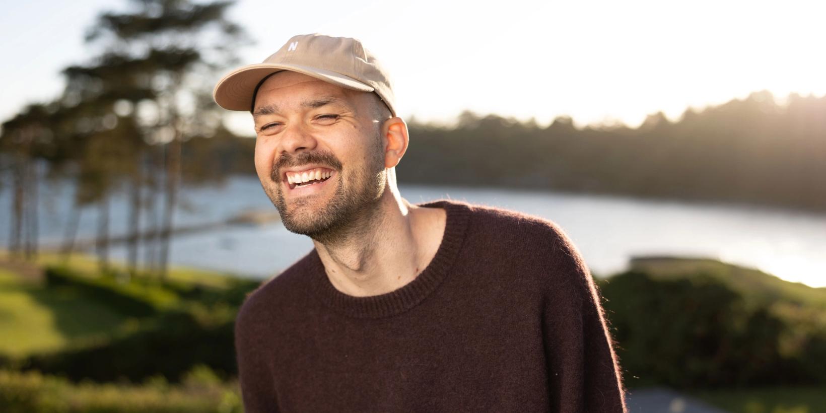 Lars Berrum i promobilde for Tabu