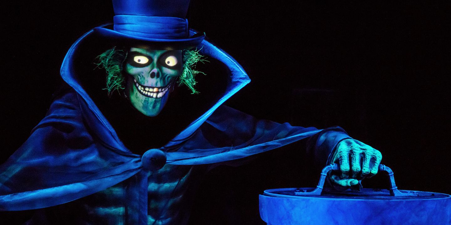 The Hatbox Ghost i The Haunted Mansion