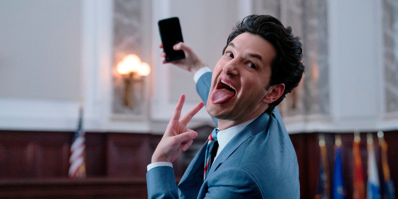 Ben Schwartz i Space Force sesong 1