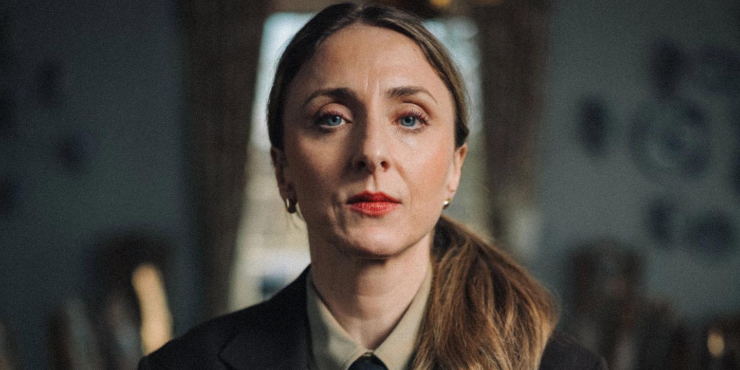 Kristin Grue i promobilde for Nepobaby sesong 2