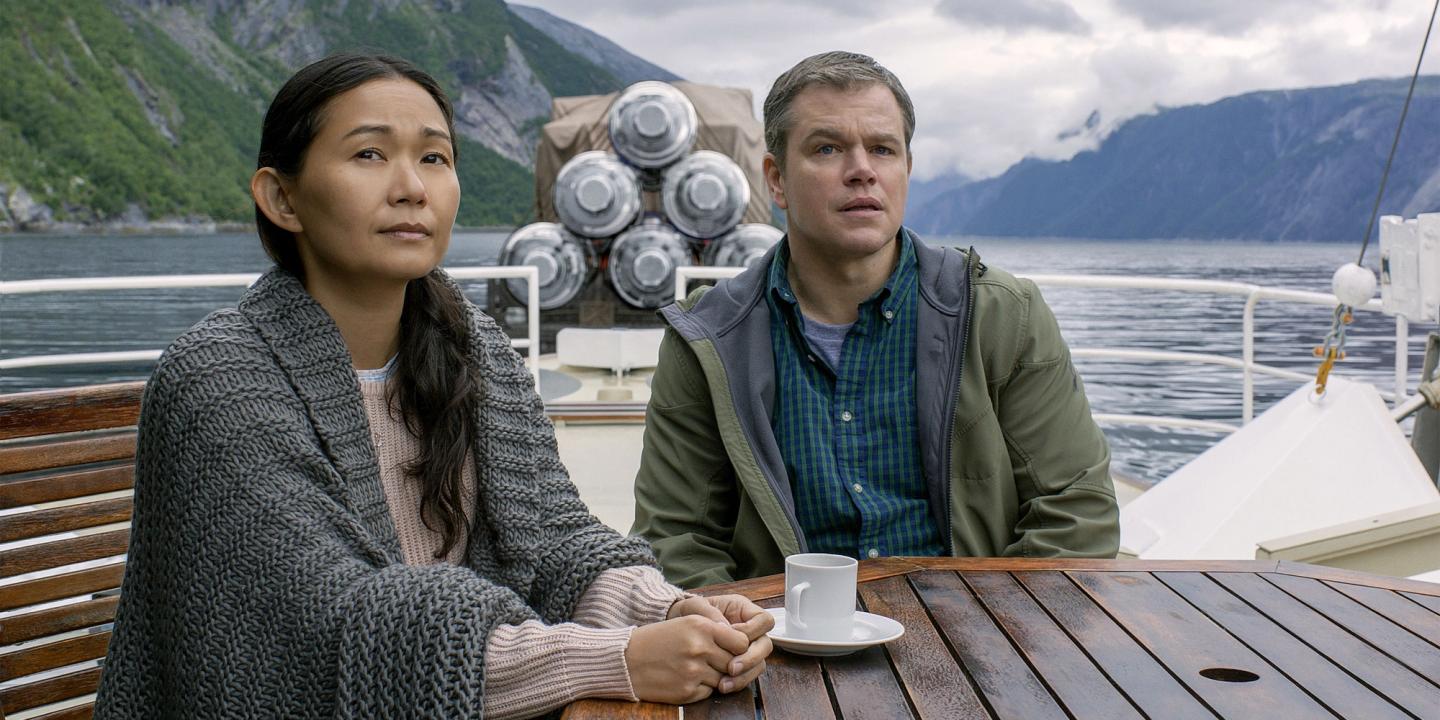 Hong Chau og Matt Damon i Downsizing