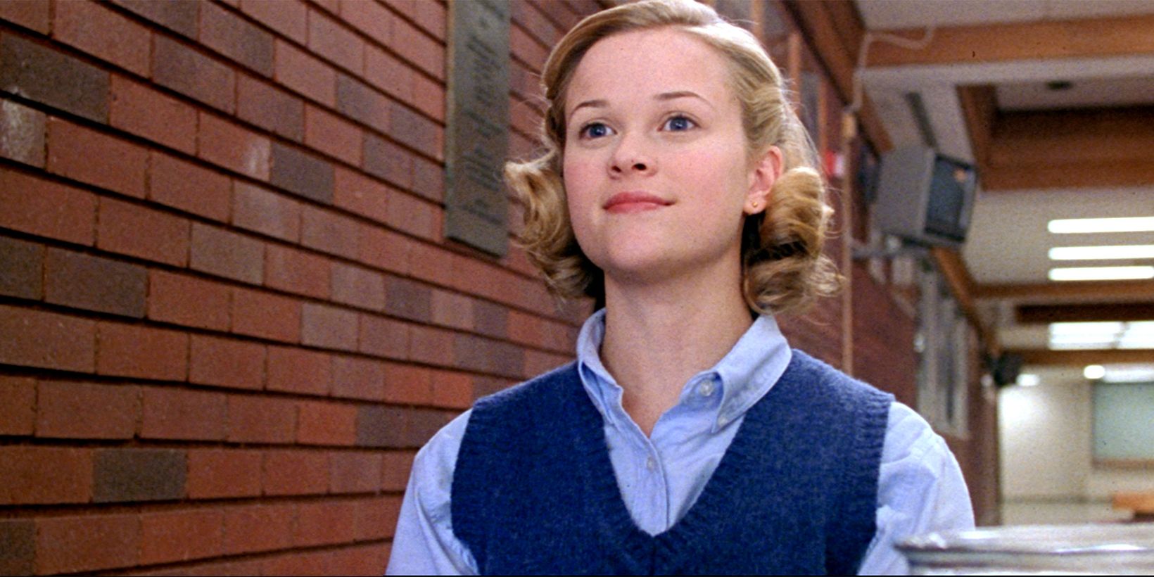 Reese Withershopp i Election