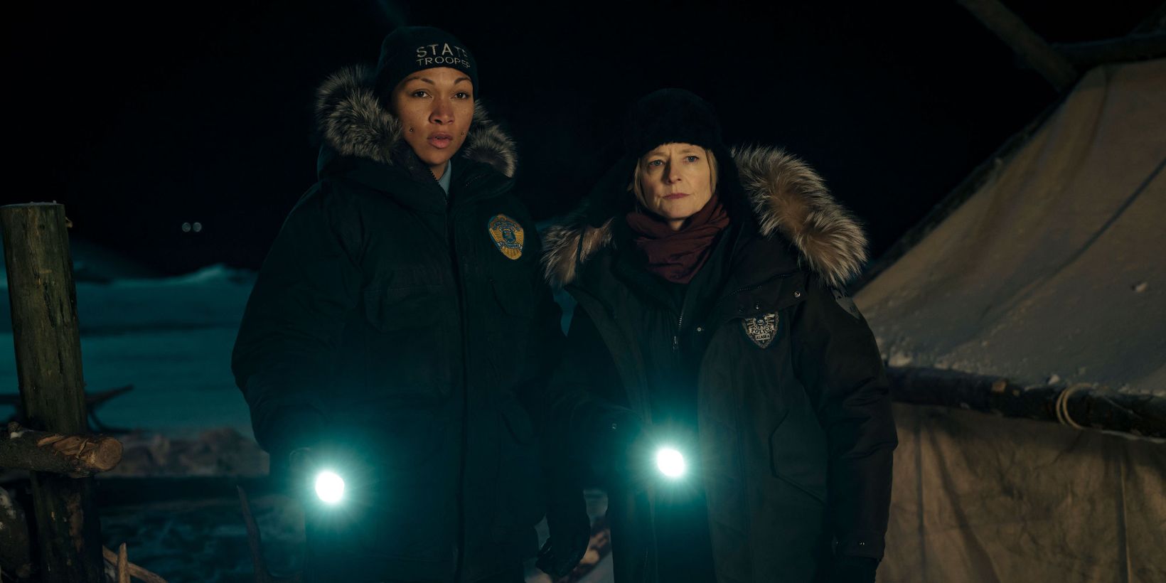 Jodie Foster og Kali Reis i True Detective: Night Country