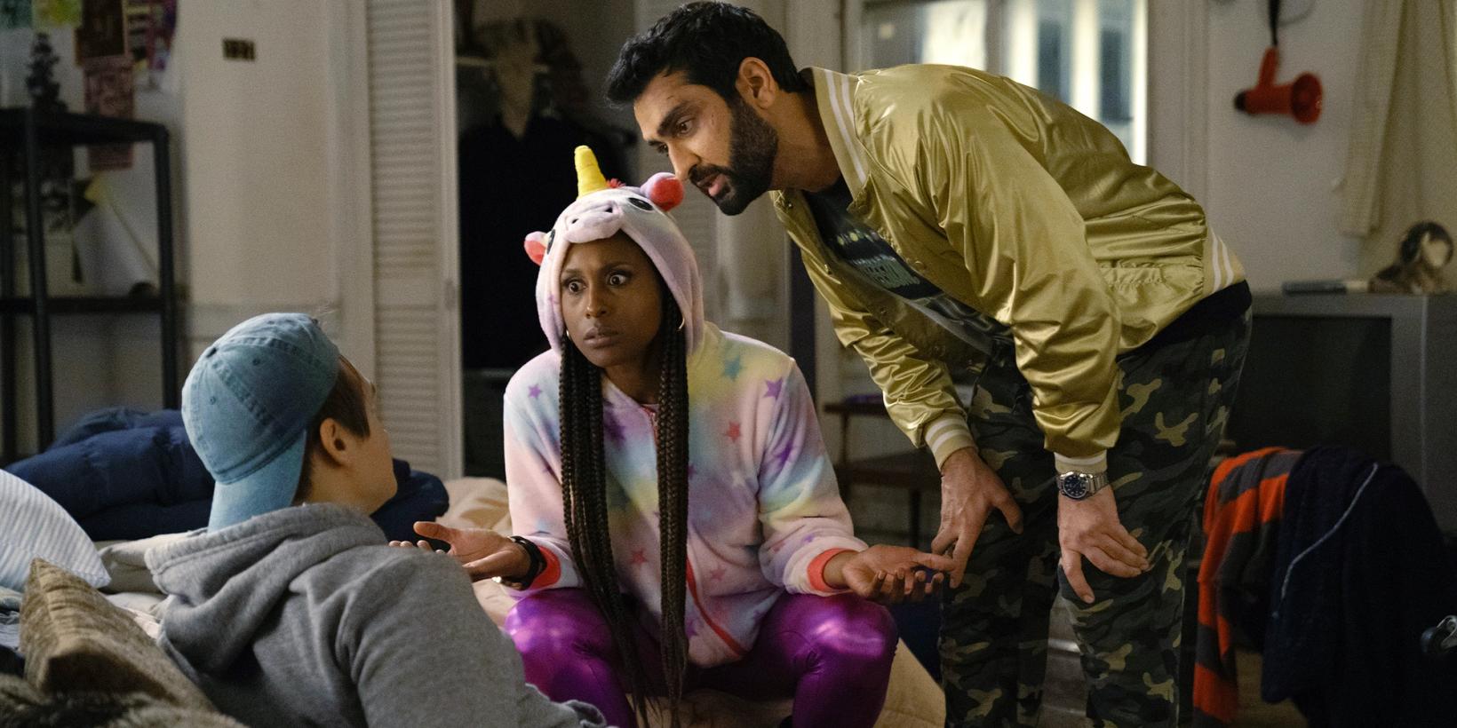 Kumail Nanjiani og Issa Rae i The Lovebirds