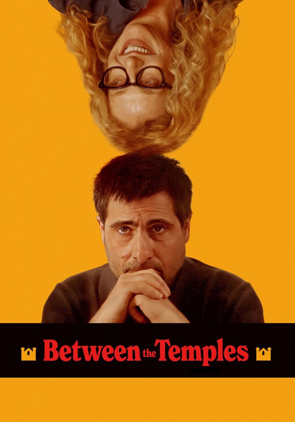 Bilde fra 'Between the Temples'