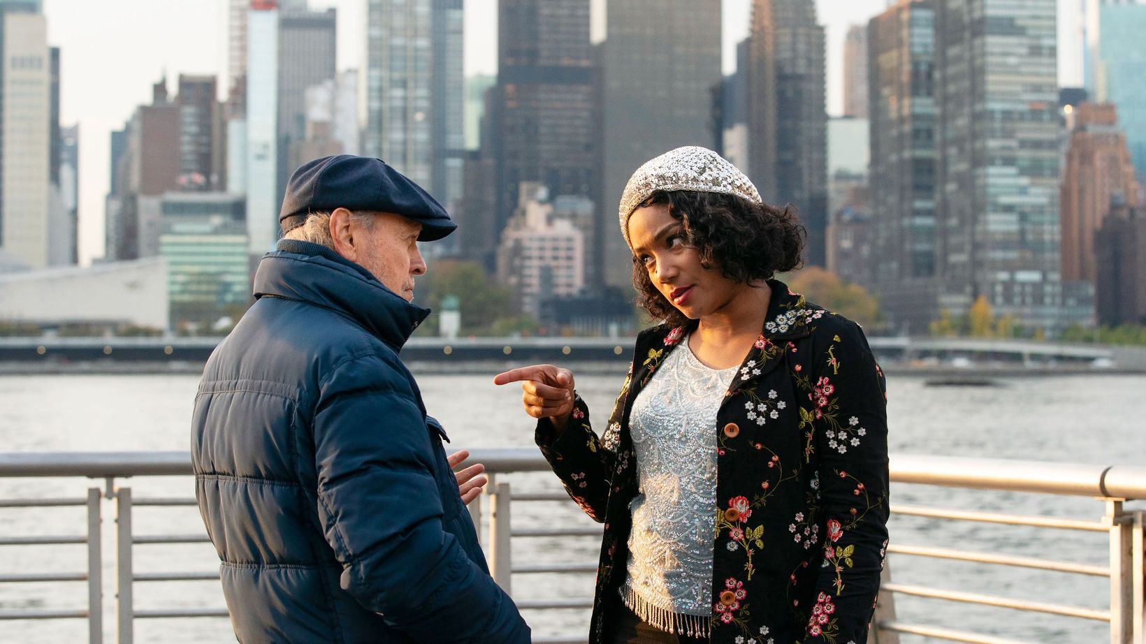 Billy Crystal og Tiffany Haddish i Here Today