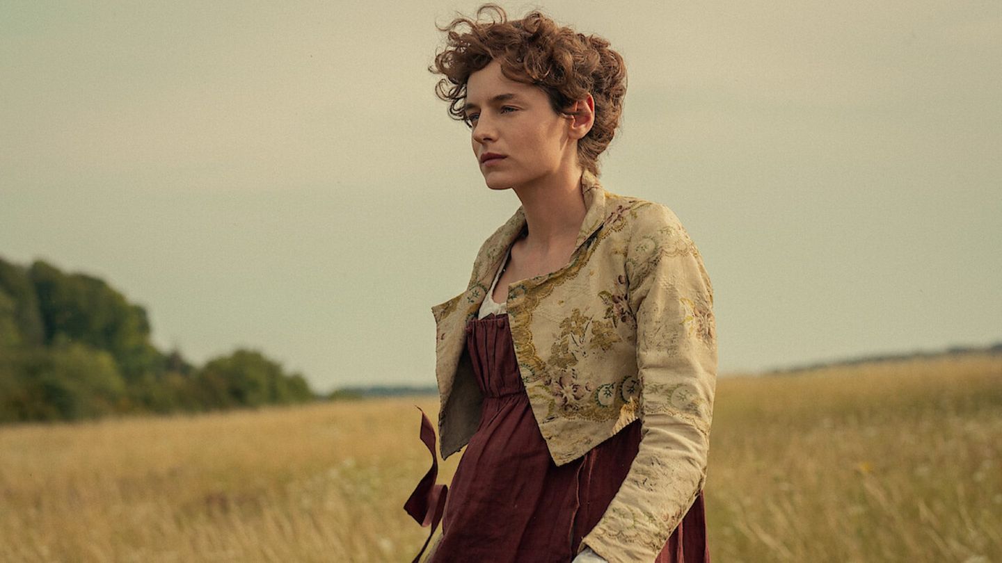 Emma Corrin som Elizabeth Bennet i Netflix’ ‘Pride and Prejudice’