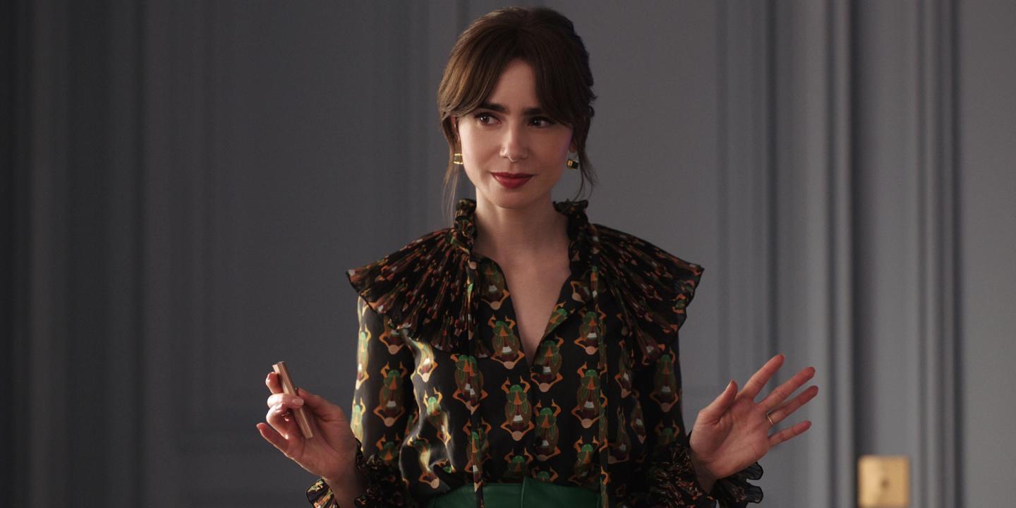 Lily Collins i Emily in Paris sesong 4