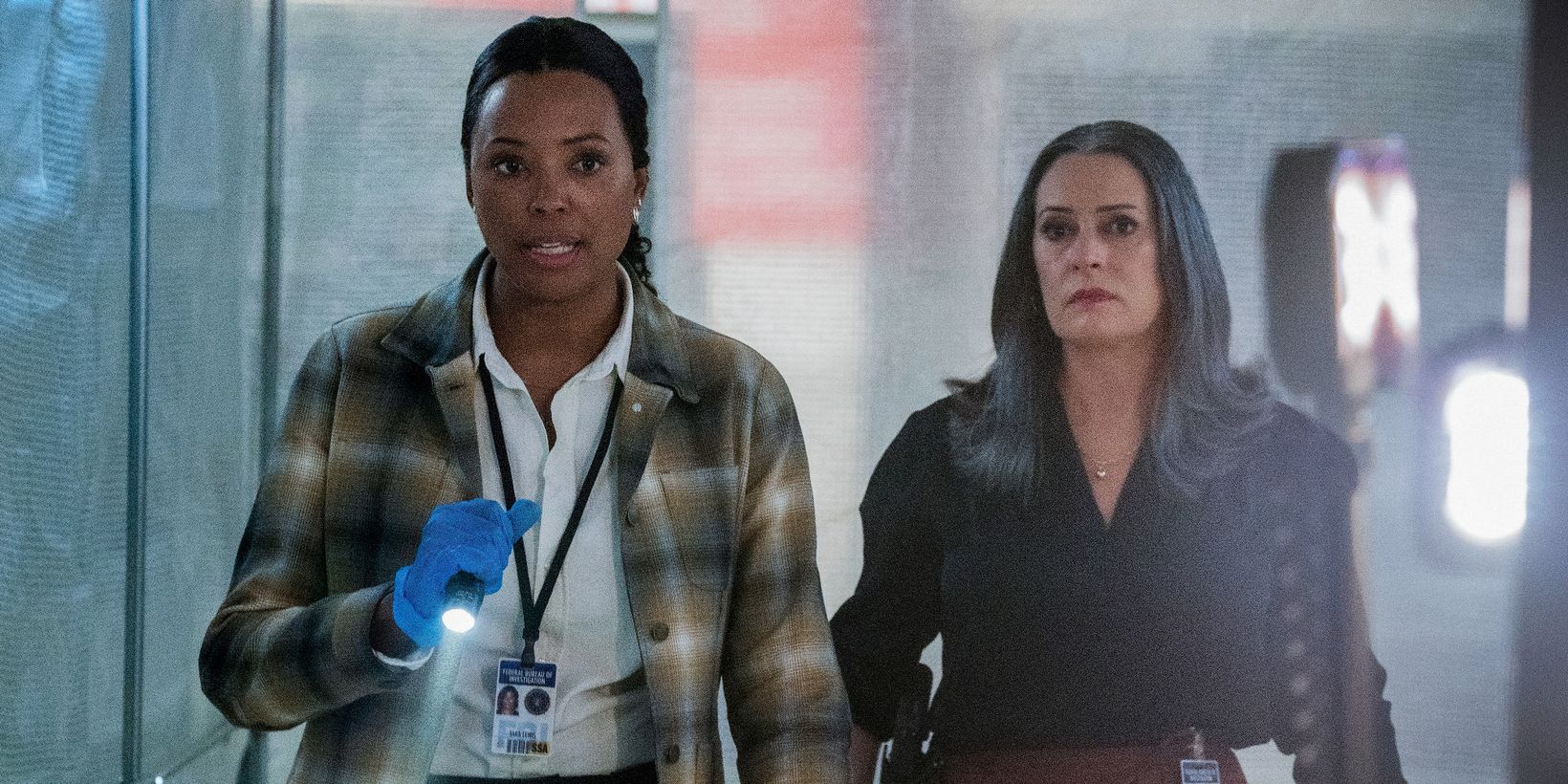 Aisha Tyler og Paget Brewster i Criminal Minds: Evolution