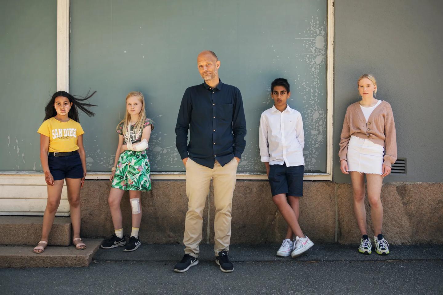 Eskil Vogt et al. posing for a photo