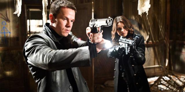 Mark Wahlberg og Mila Kunis i Max Payne