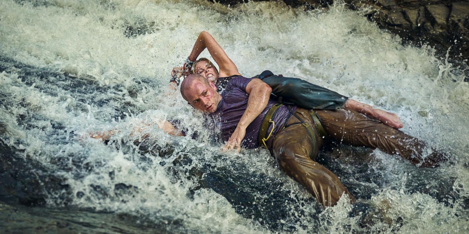 Taron Egerton og Charlize Theron i Apex