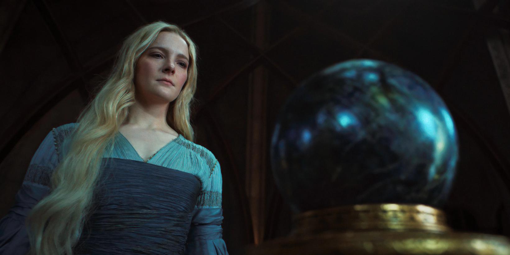 Morfydd Clark Ringenes herre: Maktens ringer/The Lord of the Rings: The Rings of Power