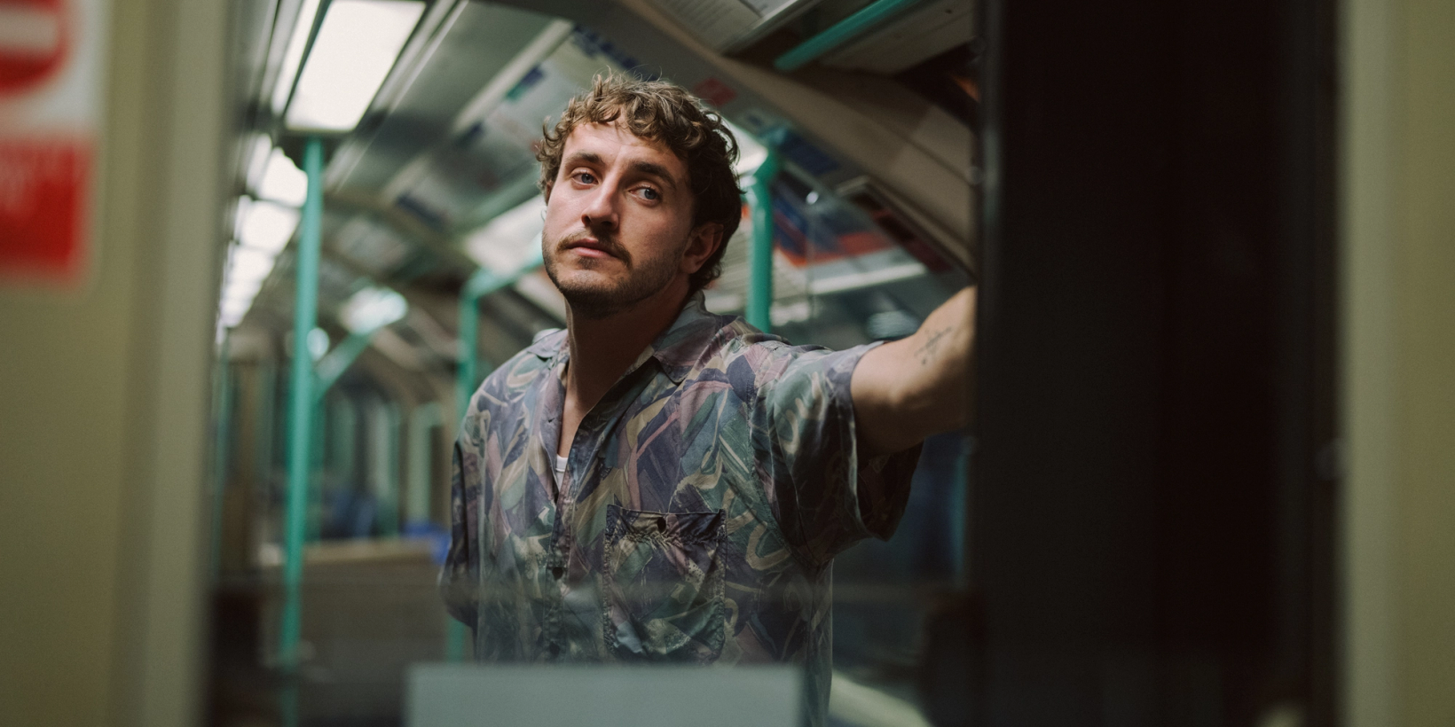 Paul Mescal i All of Us Strangers