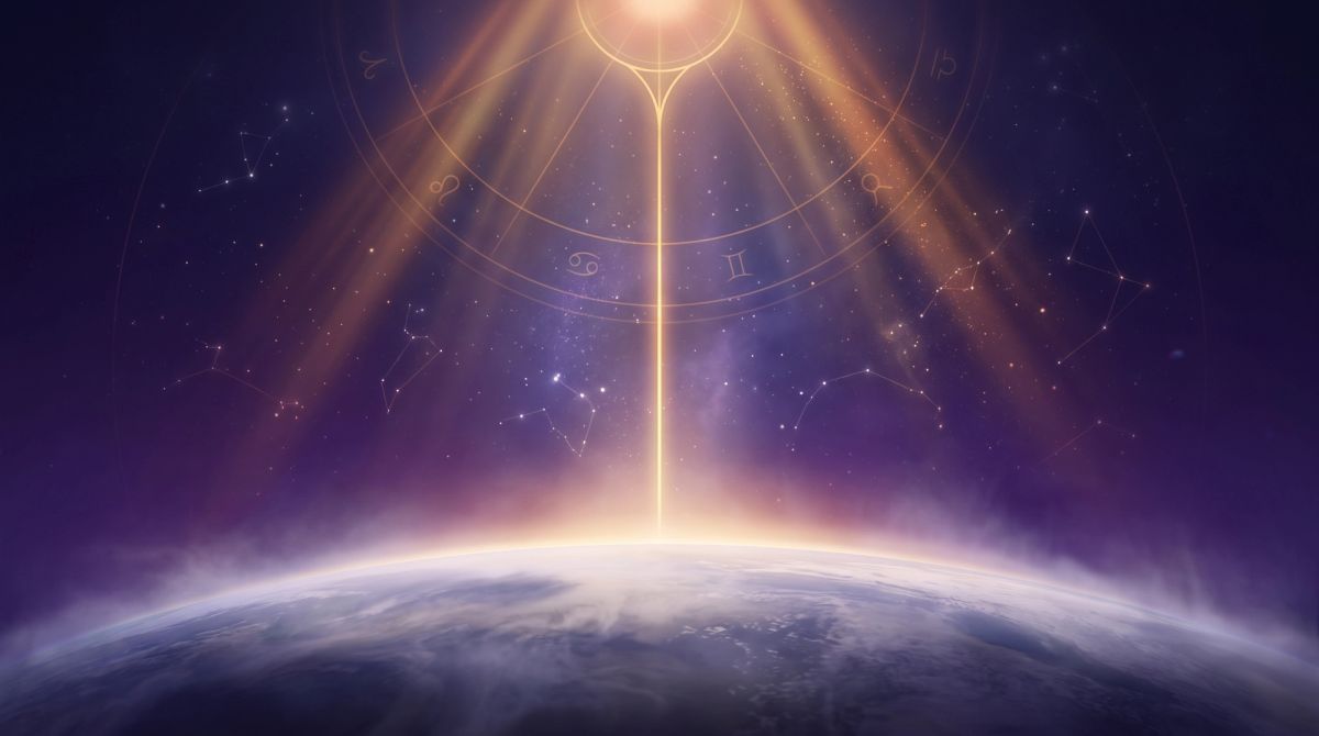 A glowing golden celestial meridian rising through a star-filled sky, symbolizing the Midheaven in astrology and the search for purpose.