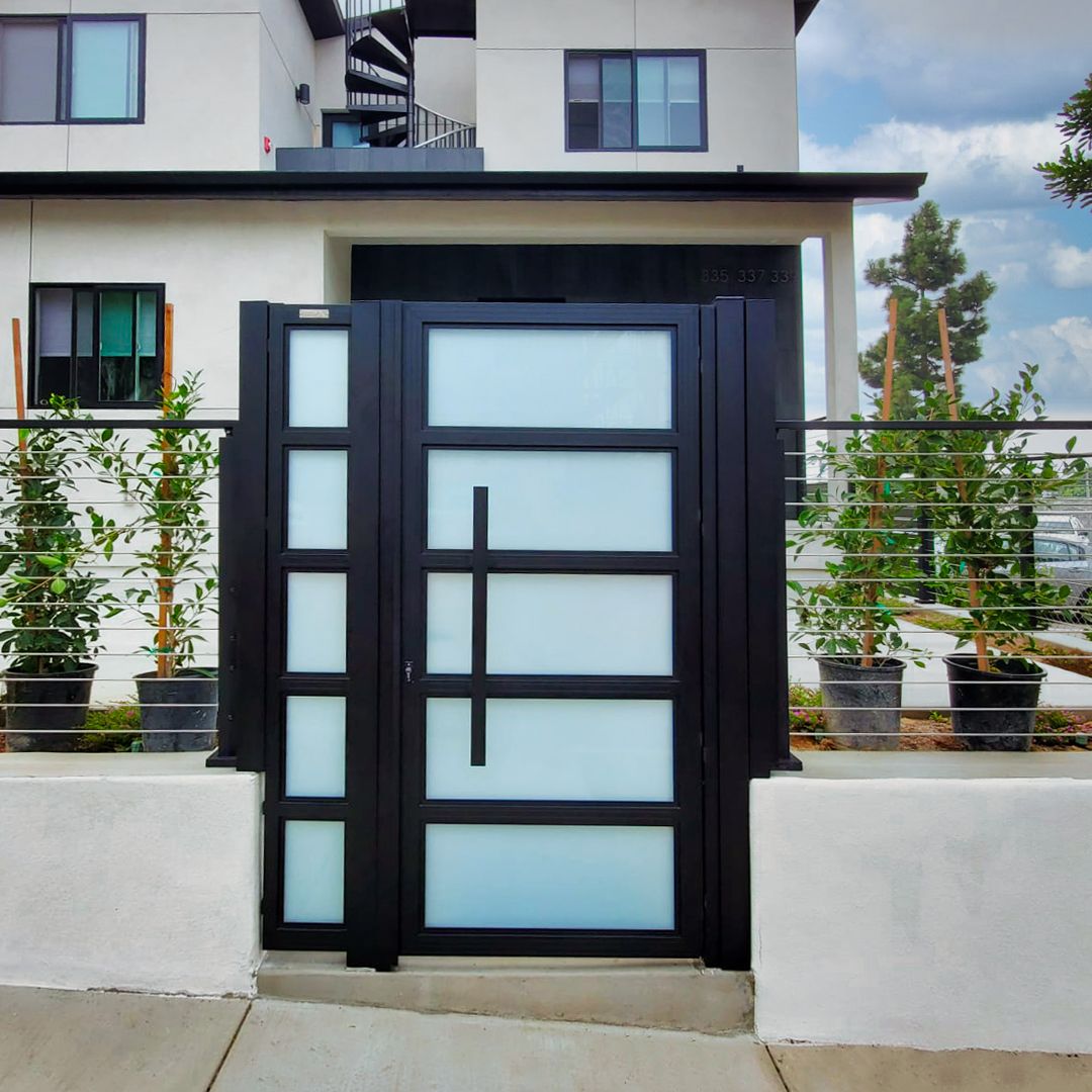 Glass & Aluminum Gates & Fences