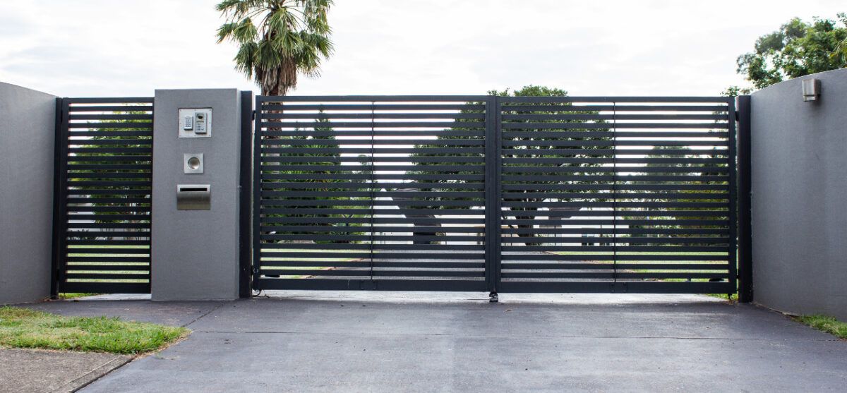 3 Reasons Why Installing Driveway Gates is a Great Choice
