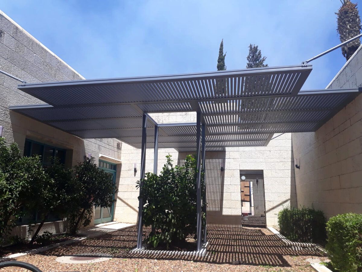 Planning the Installation of a Modern Pergola Made in the USA