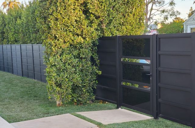 Beautiful Black Glass Installation on North Hollywood, CA