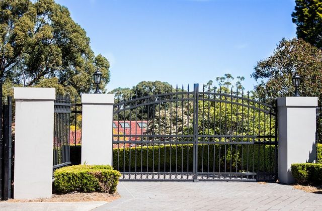 Driveway Security Gate