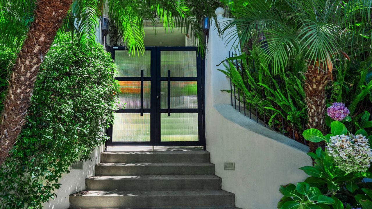 2 Types of Gate and Fence Designs You Should Use for Your Home in CA