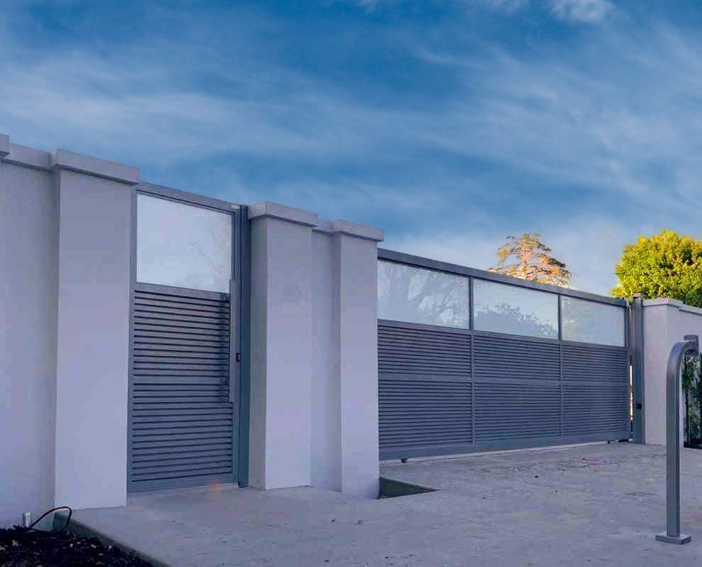 Woodland Hills Three Gate Project