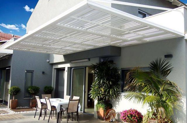 Roof Gazebo Retreats: Where Beauty Meets Functionality