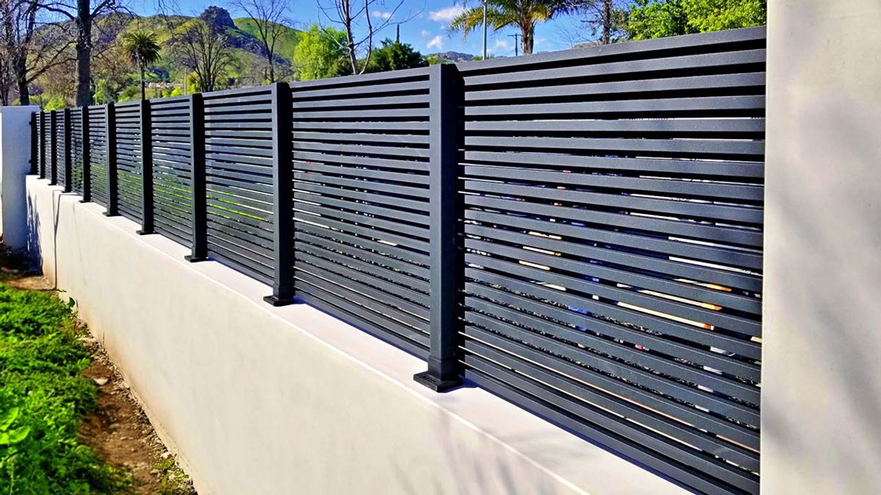 Aluminum Fencing in Los Angeles