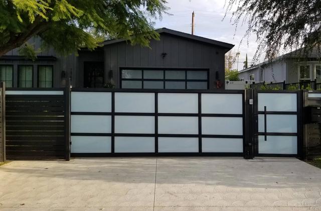 Choosing the Right Gate for Your Home: A Guide for San Diego Residents