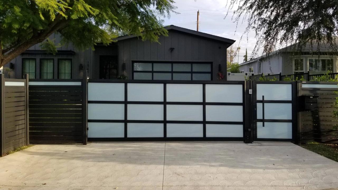 Choosing the Right Gate for Your Home: A Guide for San Diego Residents