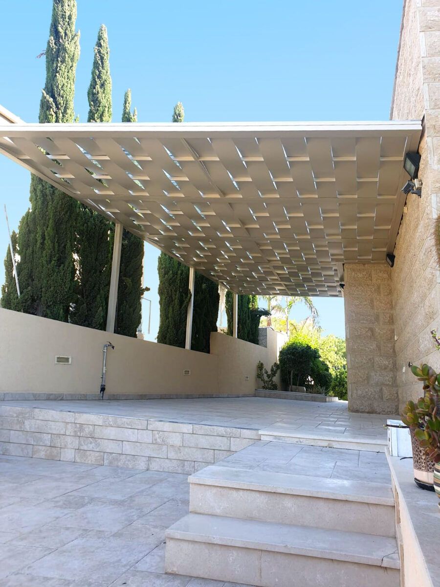 3 Reasons Why You Should Add a Modern Pergola to Your Back Yard