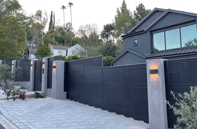 Motorized Aluminum Gate Cost in Los Angeles
