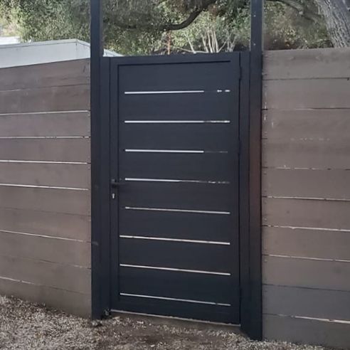 Key Factors to Consider Before Buying a Modern Gate in Los Angeles
