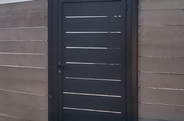 Key Factors to Consider Before Buying a Modern Gate in Los Angeles