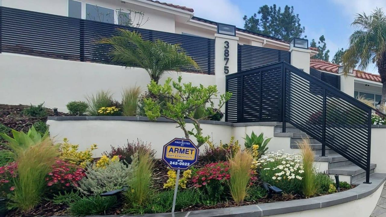 Aluminum Handrails: Secure Your Surroundings