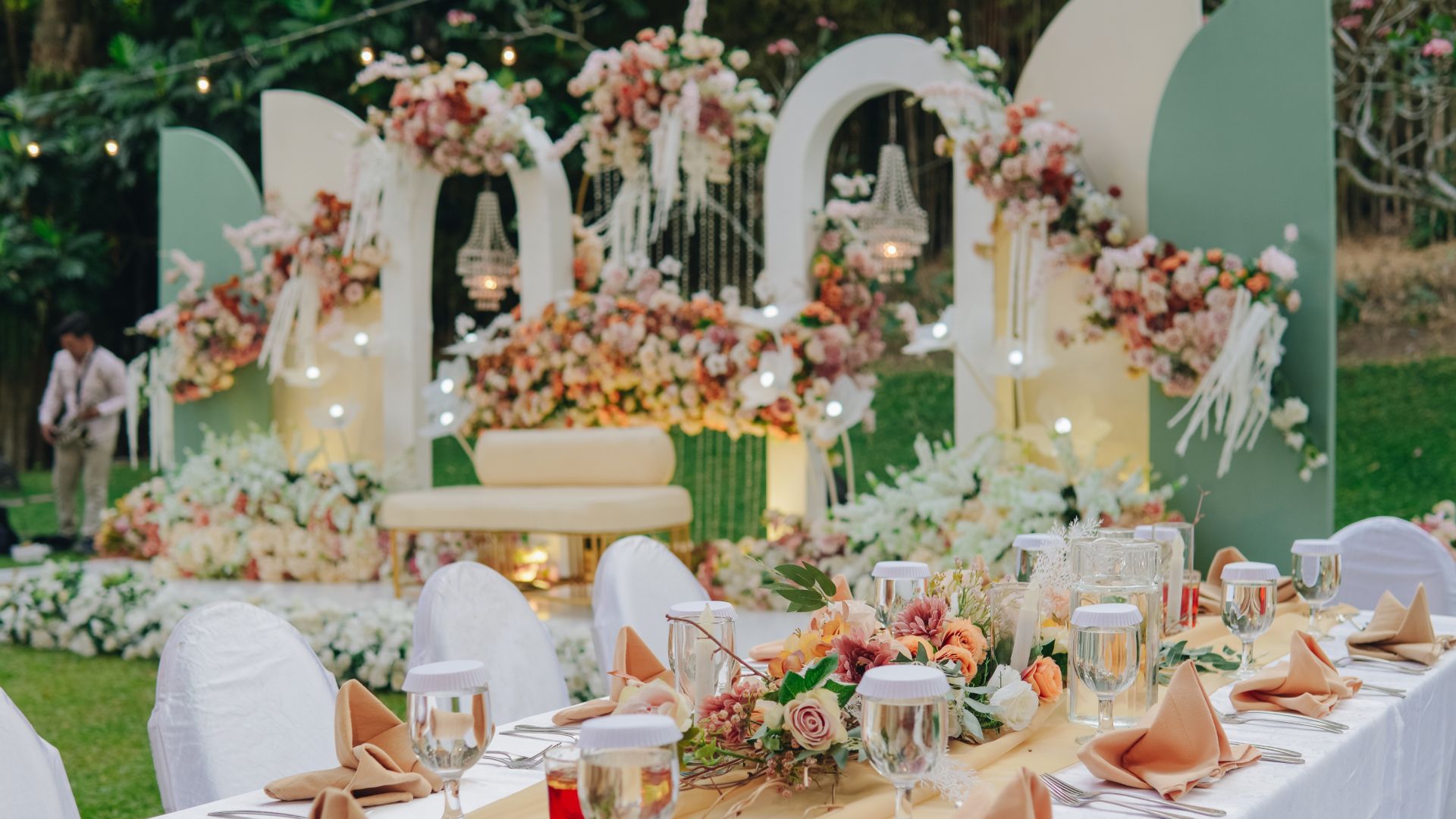 Wedding Organizer vs Wedding Planner