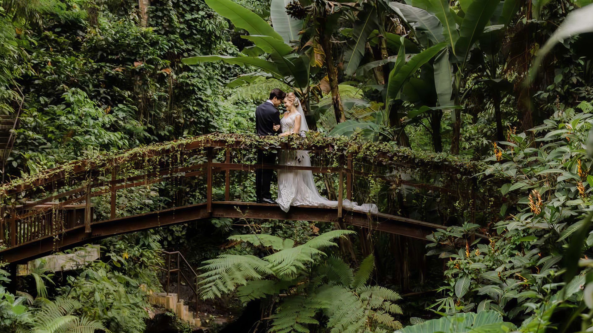 Perbandingan Singkat Lokasi Pernikahan di Ubud