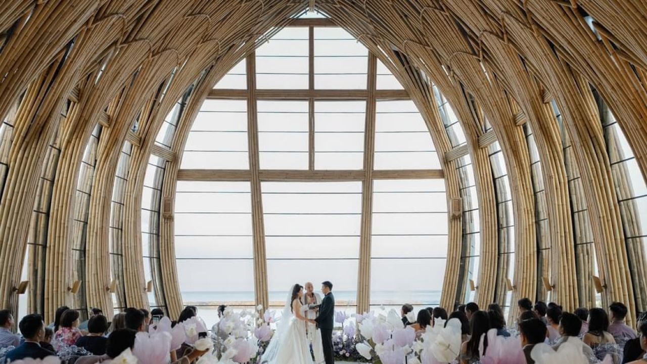 Jangan Hanya Lihat Foto Venue