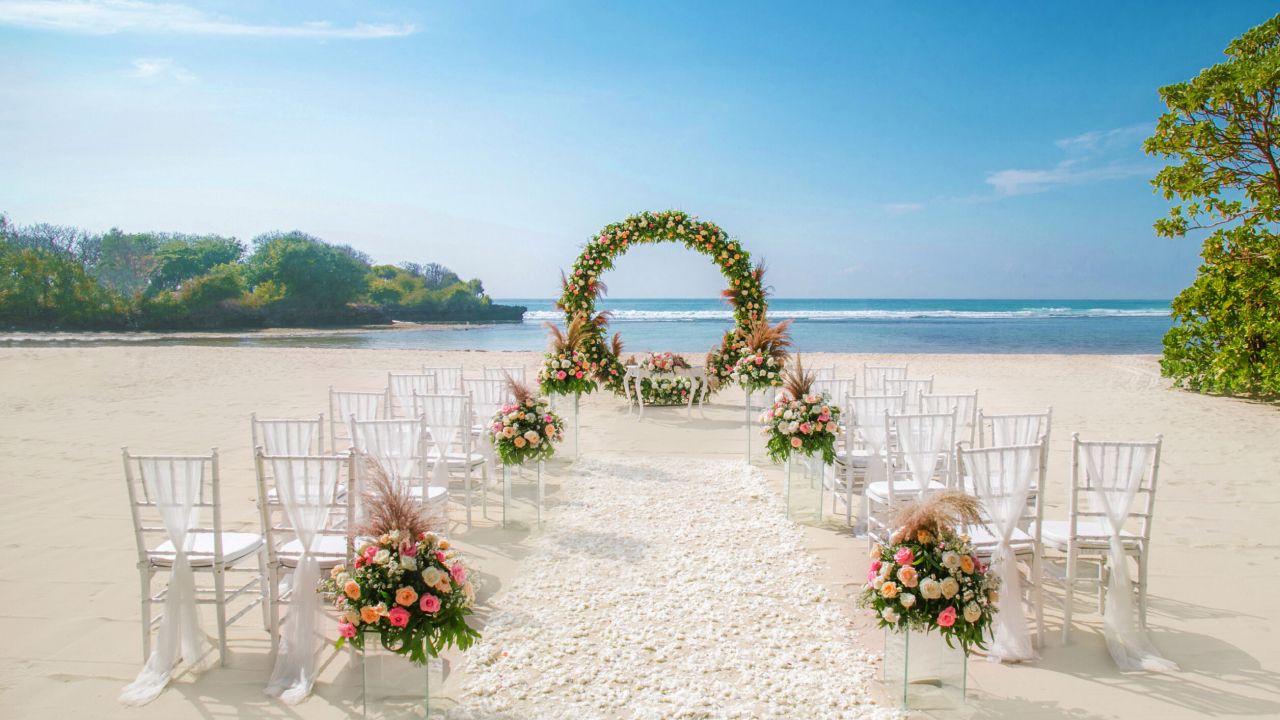 Cek pengalaman outdoor wedding