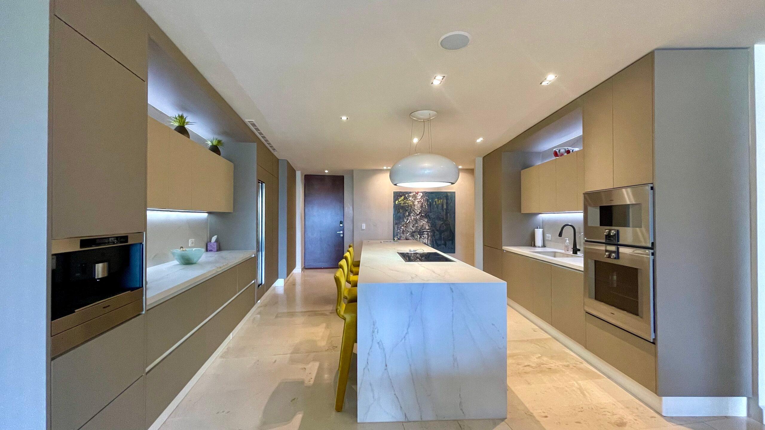 Miranda | Beachside Elegance – 4BR, 4BA Gem — photo 7