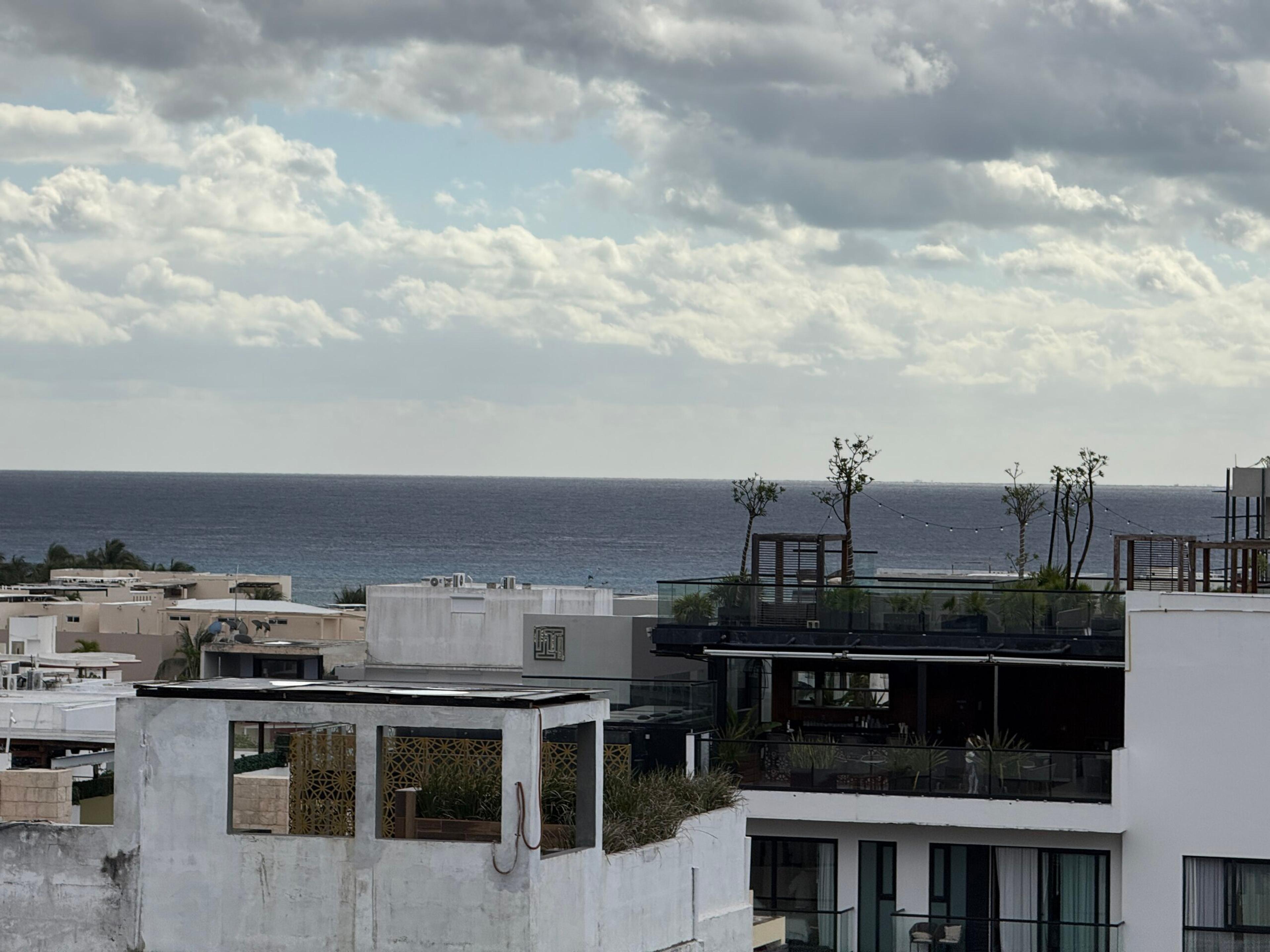 Oxygen 5th Av | Modern 1-Bedroom Condo — photo 14