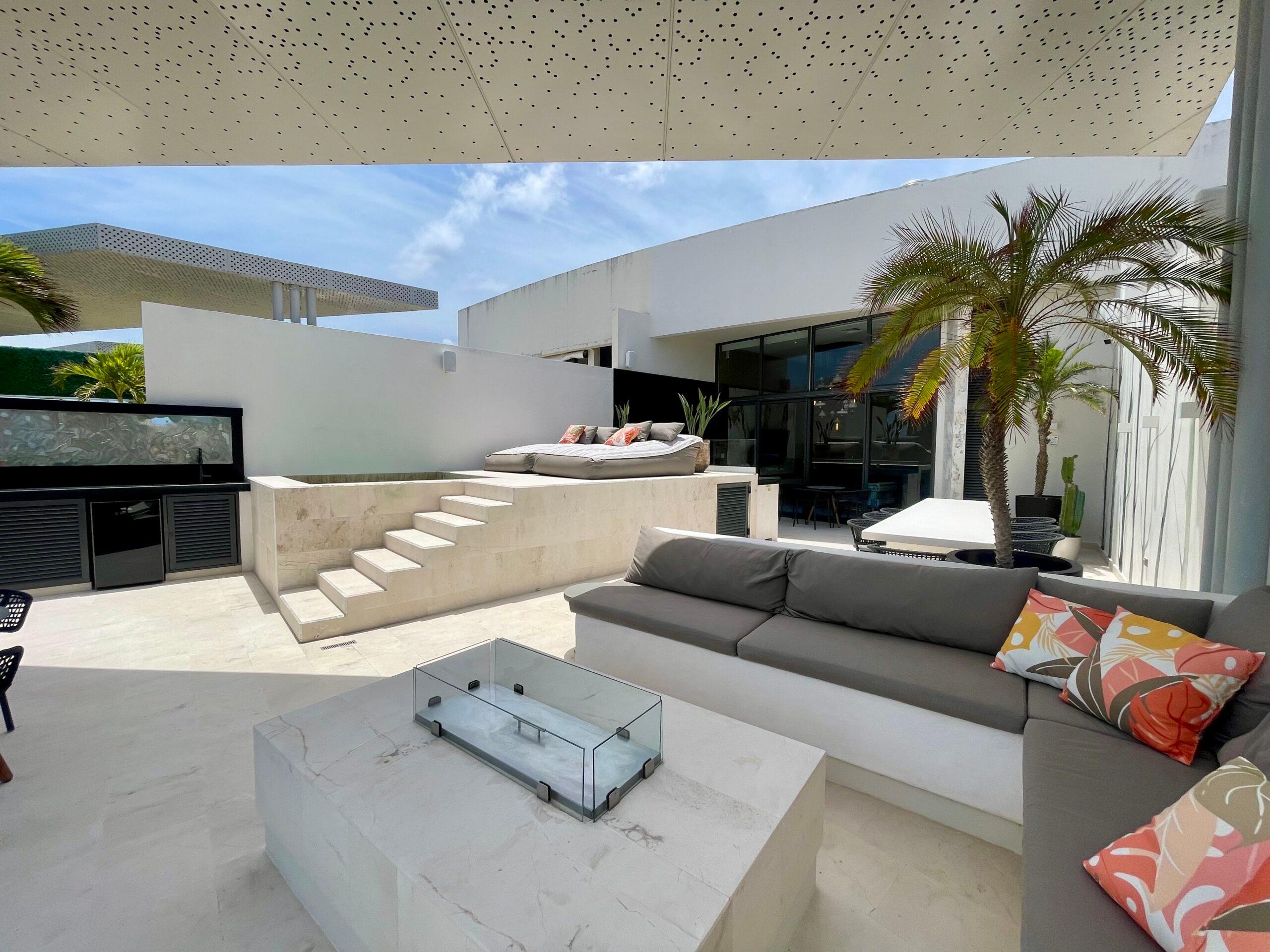 Miranda | Beachside Elegance – 4BR, 4BA Gem — photo 13