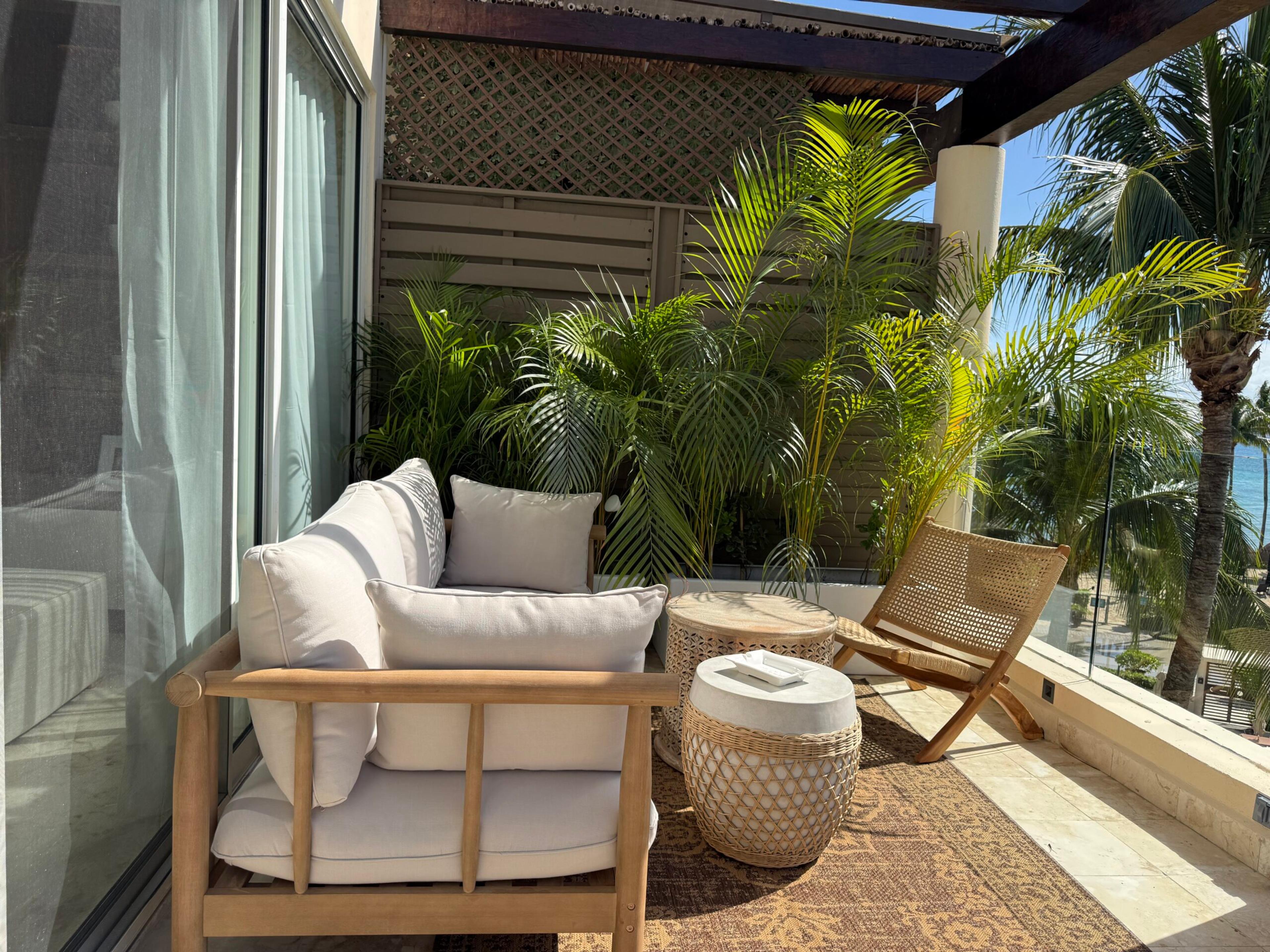 The Elements | Newly Remodeled 2 bedroom PH with Private Plunge Pool — photo 9