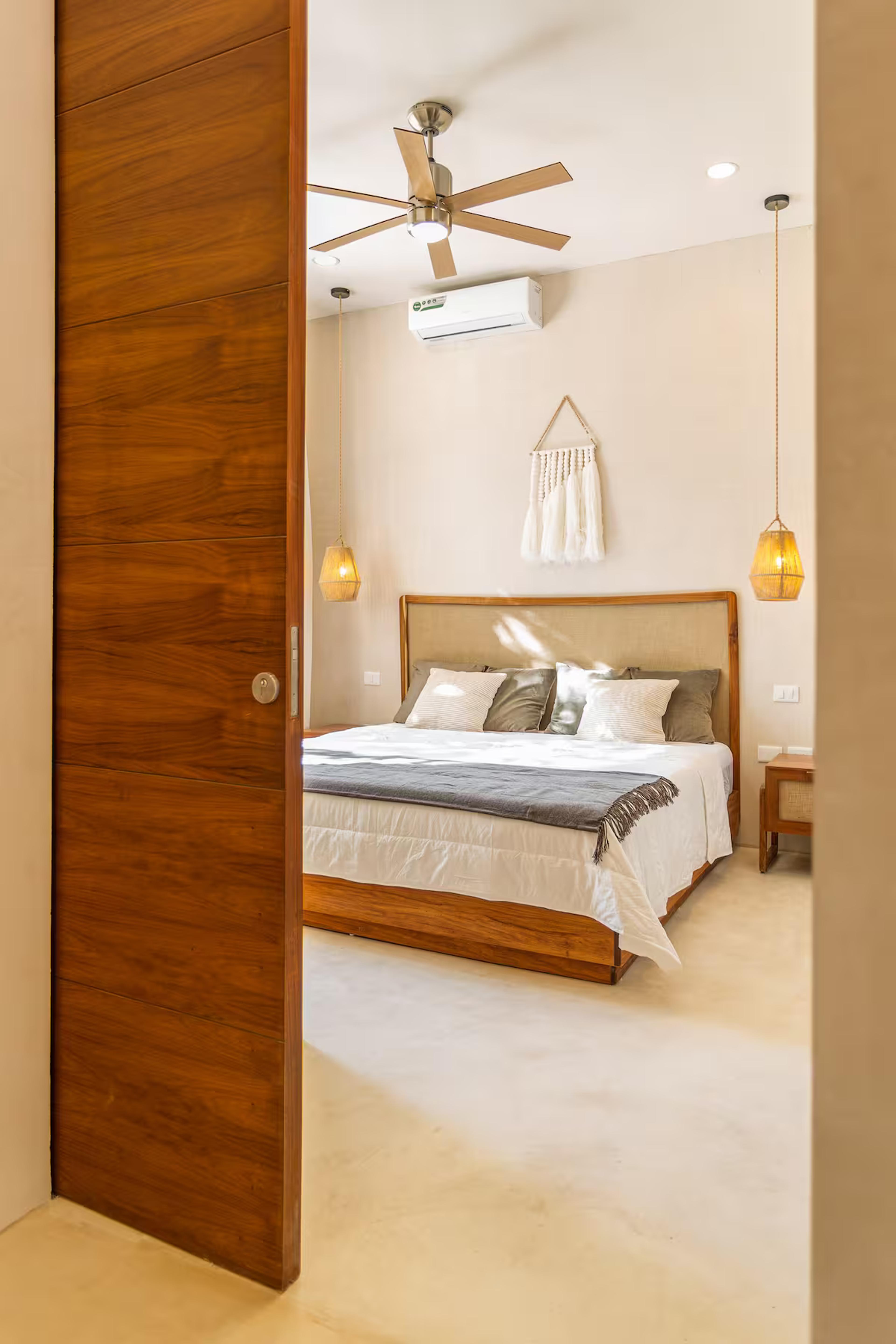 Villa Sorella | Bohemian 4 Bedroom — photo 24