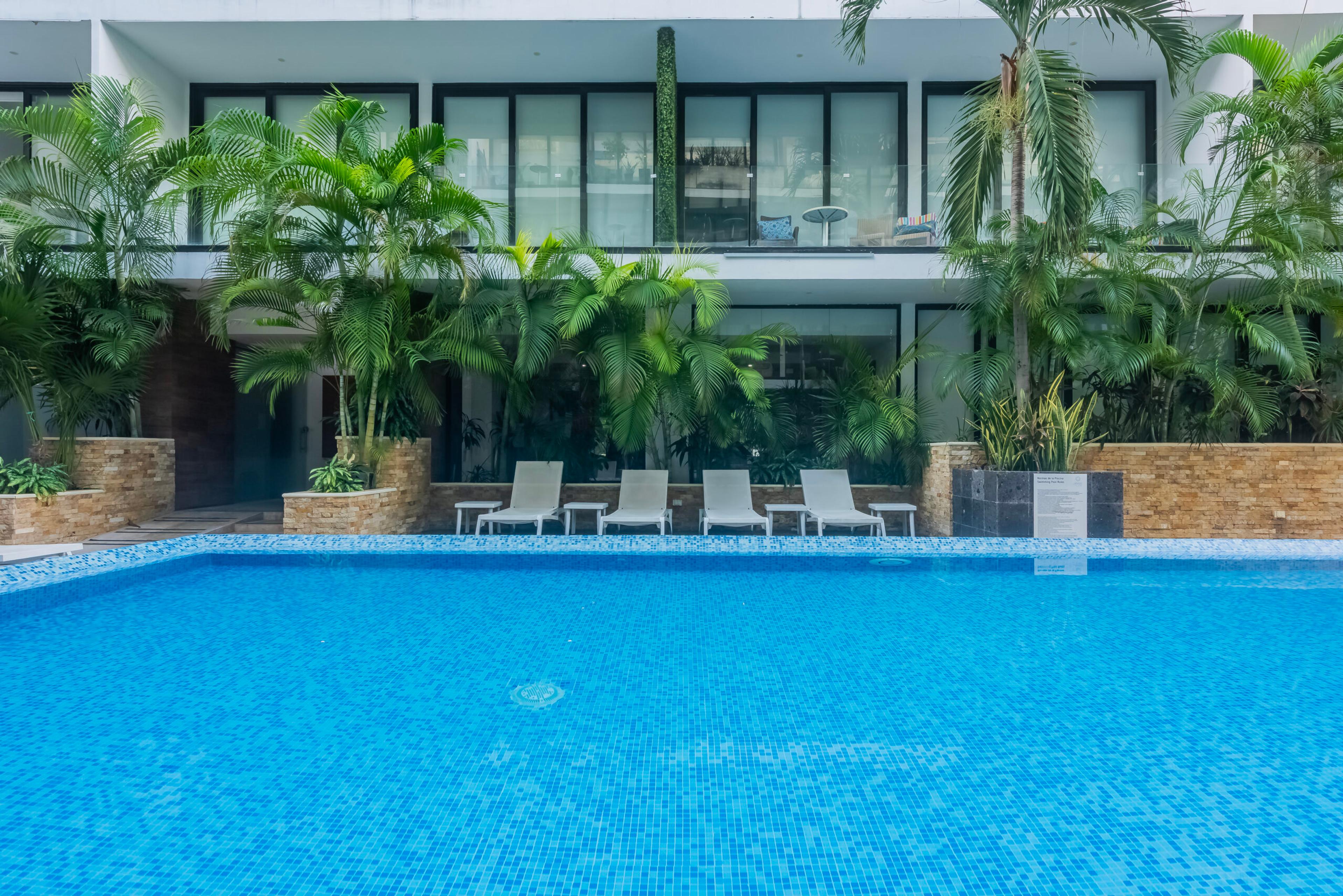 The City | Bright Modern Condo in The City — photo 30